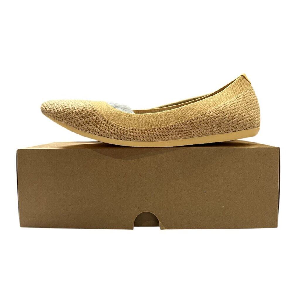 NEW Allbirds SIZE 10 Tree Breezers Shoes Lux Beige Breathable Knit Flat NIB - Picture 9 of 9